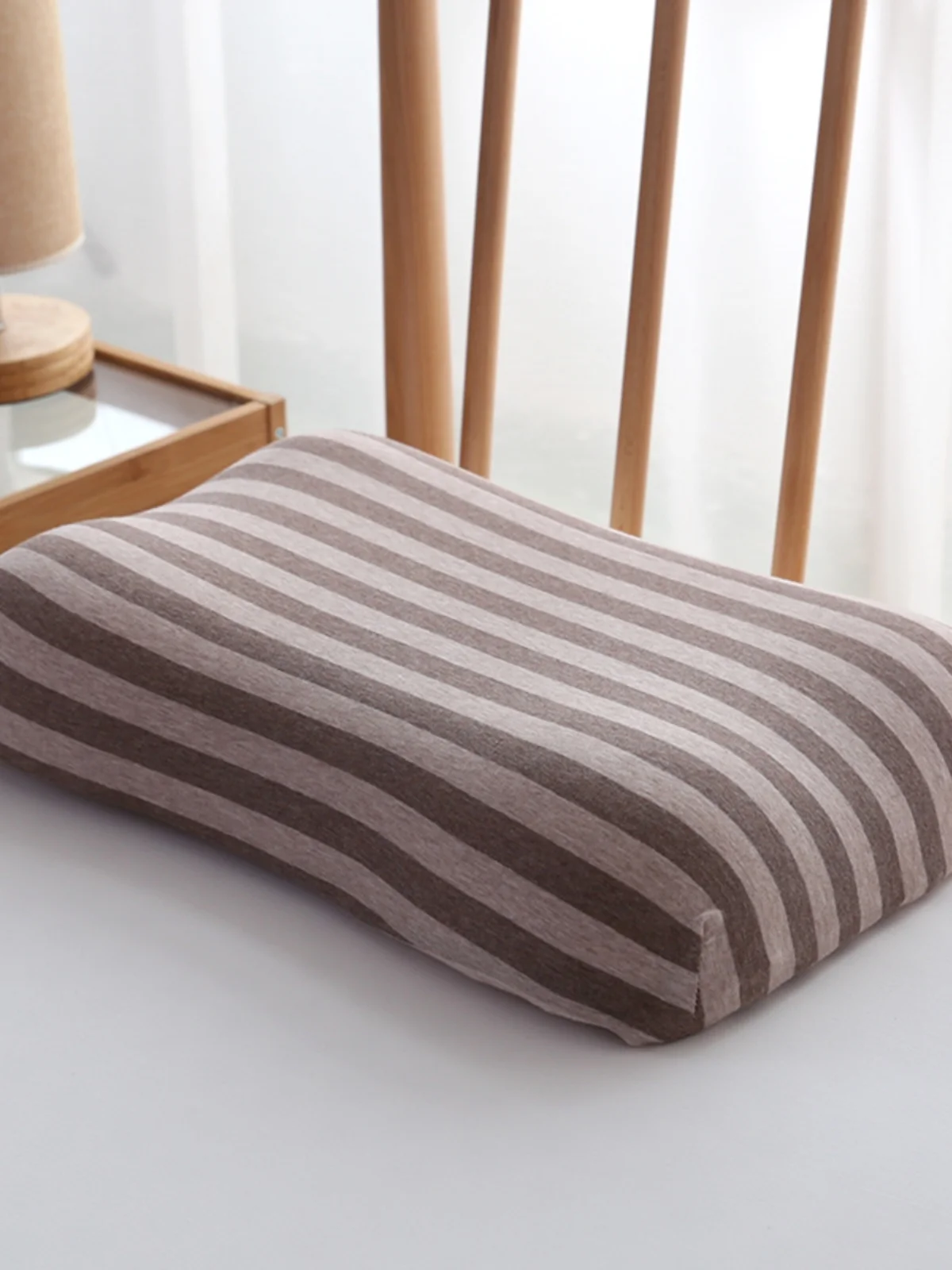 

Children's Memory Pillow Low Rebound Slow Rebound Dormi Pillow Core Suitable for Primary And Middle School Students Aged ...