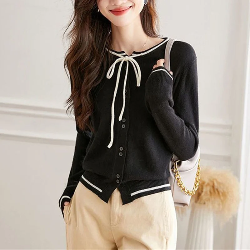 Nuova primavera autunno stile francese elegante Chic Lace Up Bow Kawaii dolce manica lunga Cardigan lavorato a maglia donna Casual Slim maglione Top