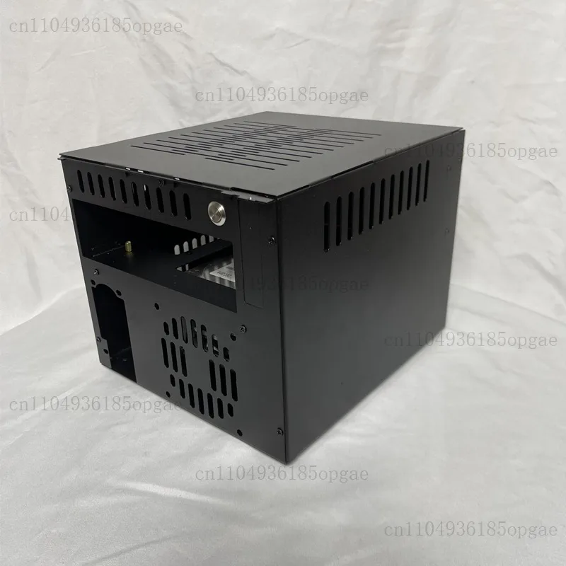 3 Châssis Châssis 3 3,5 Disques durs 1 2,5 Alimentation, Mini serveur domestique