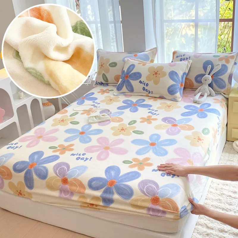 

Floral Style Bedsheet Velvet Bed Cover Fitted Sheet Printed Bed Linen Warm Mattress Protector sabanas (Pillowcase Need Order)