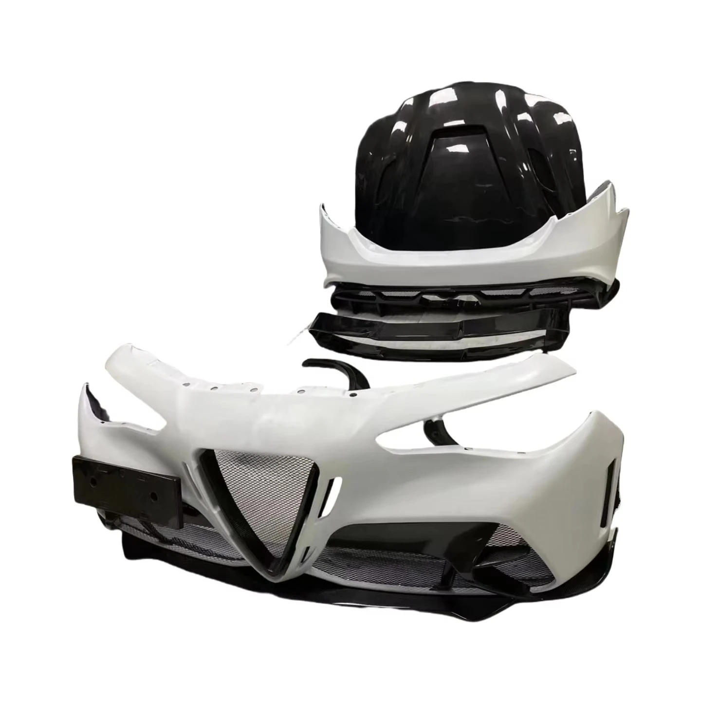 ZS for Alfa Romeo Giulia Upgrade GTAM Front Bumper Grille Rear Bumper  Side Skirt Fender Carbon Hood Bonnet Kit