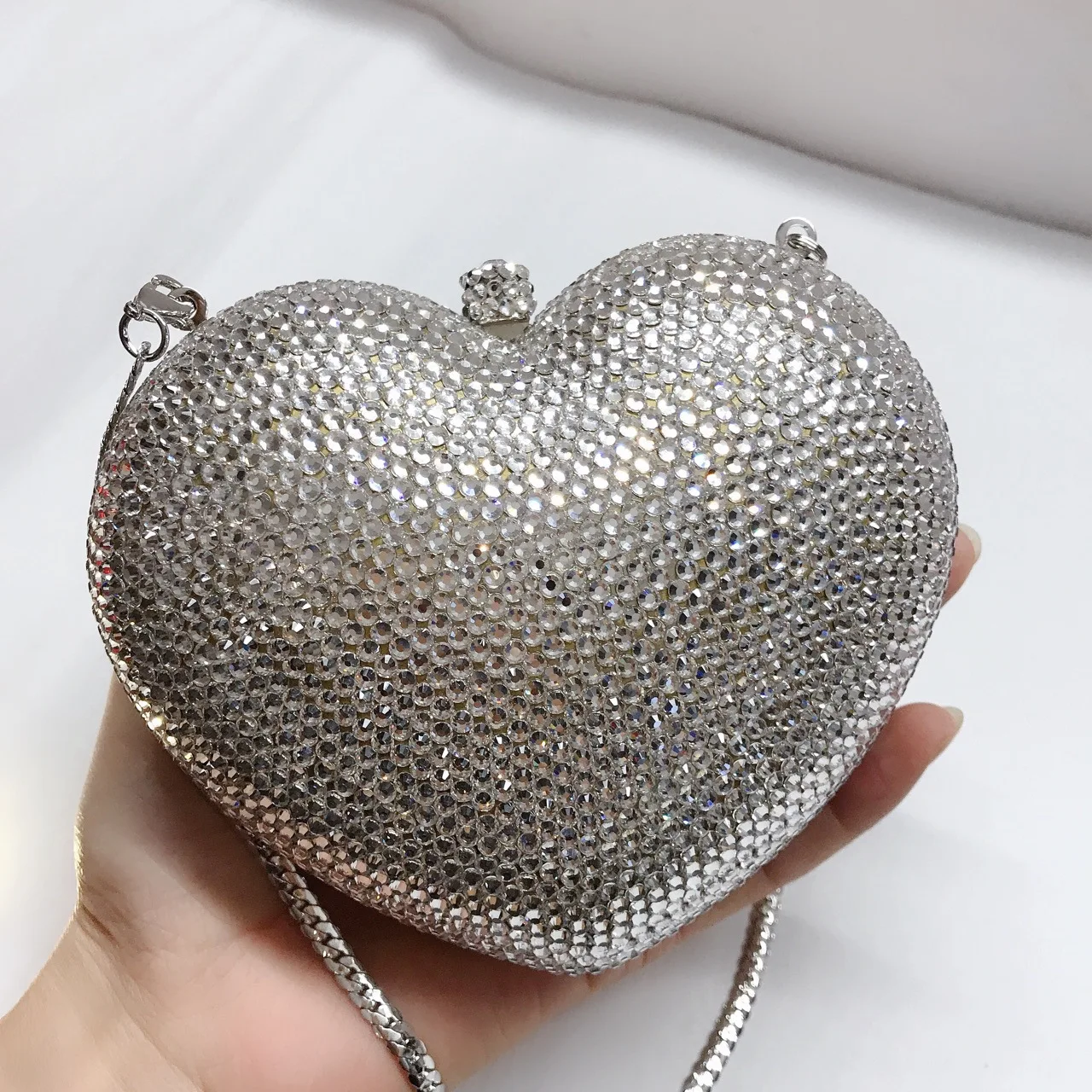 Red Peach Heart-shaped Diamond-encrusted Dinner Bag Full Of Diamonds Love Clutch Bag Hard Box Crystal Women's Banquet Dress Bags