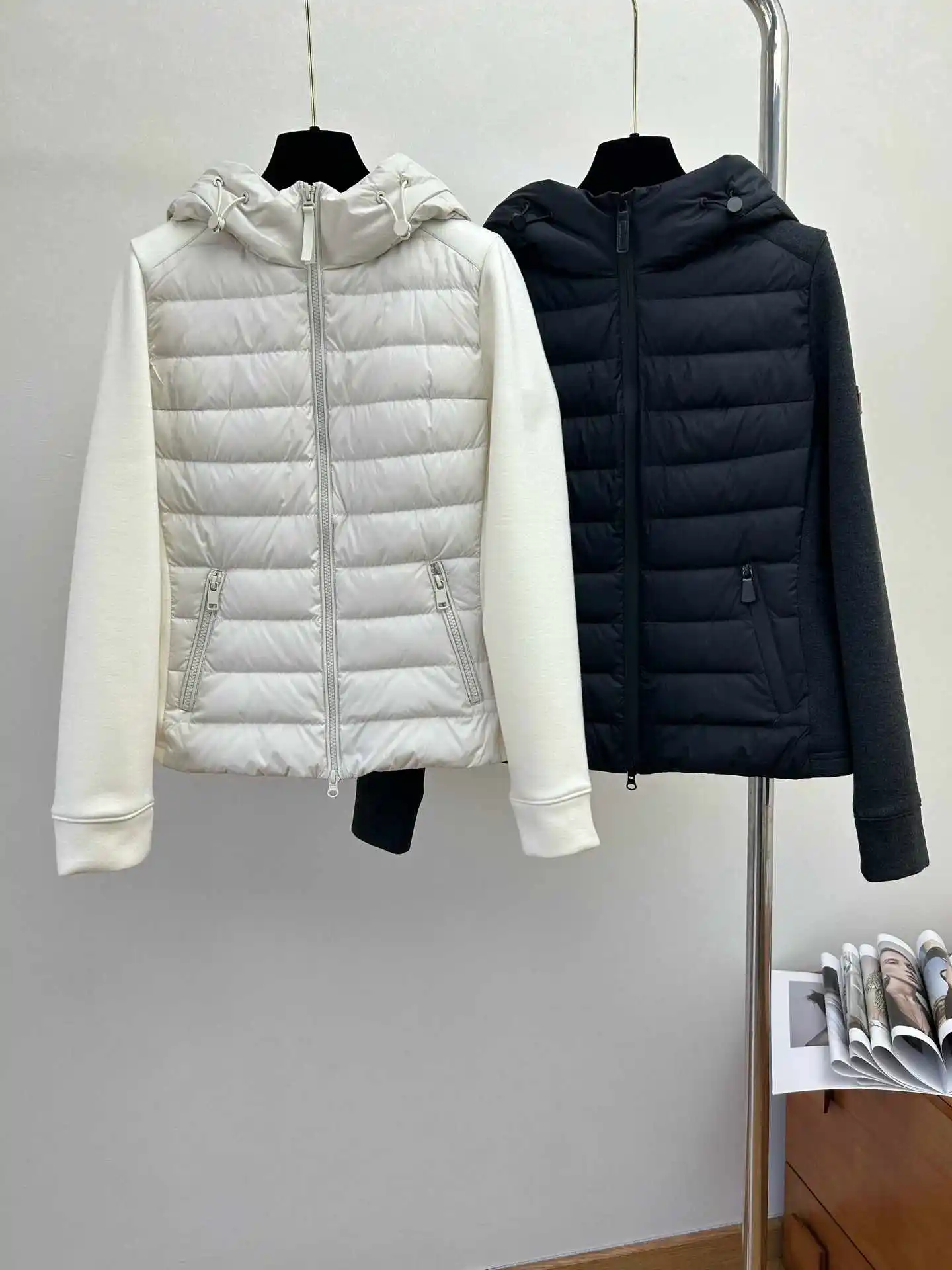 سترة شتوية نسائية بغطاء للرأس وأكمام مقسمة، ريش أوزة أبيض مضاد للتسرب 250T، معطف سترة دافئ #1