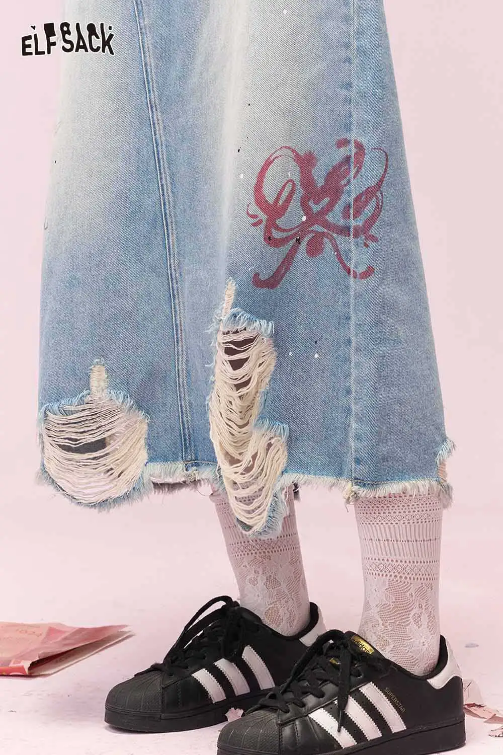 ELFSACK High Waist A-Line Graffiti Print Jean Skirt with Frayed Hem