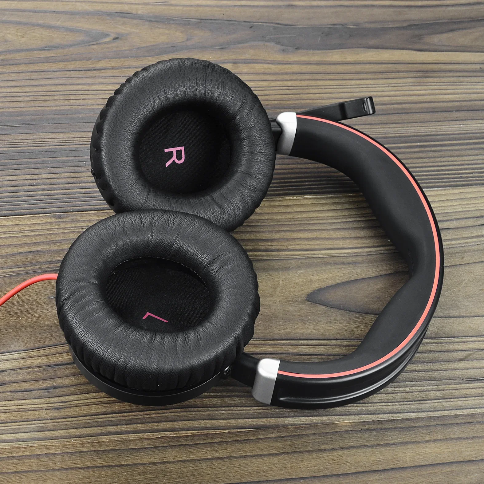 Coussinets d’oreille en mousse de remplacement avec boucle pour les casques Jabra Evolve 80 UC, Evolve 80 MS, pièces de réparation pour les coussinets d’oreille.