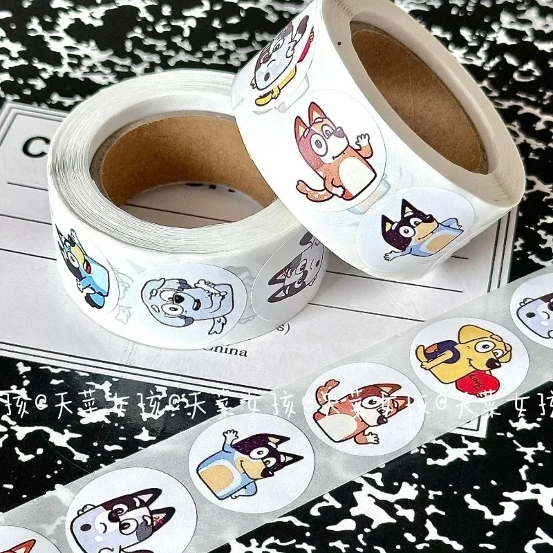 500 Sheets/roll Cartoon Bluey Bingo Family Sealed Stickers Cute Anime Stickers Circular Diy Decorative Photo Album Diary Labels