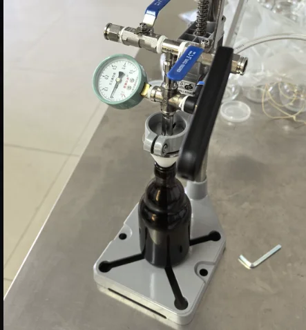 Beer Liquid Bottle Filling Machine Household Manual Isobaric Filling Machine Glass Bottle Plastic Bottle Filling Defoaming