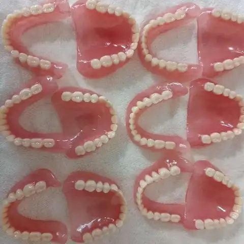 Custom Silicone & Resin Full Dentures with Storage Case, Complete Dental Care Kit for Natural Comfort & Oral Health