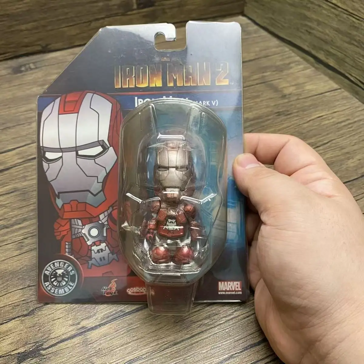 

Hulk Hot Toys Cosbaby 2012 The Avengers Loki Captain America Iron Man Q Version Figurine