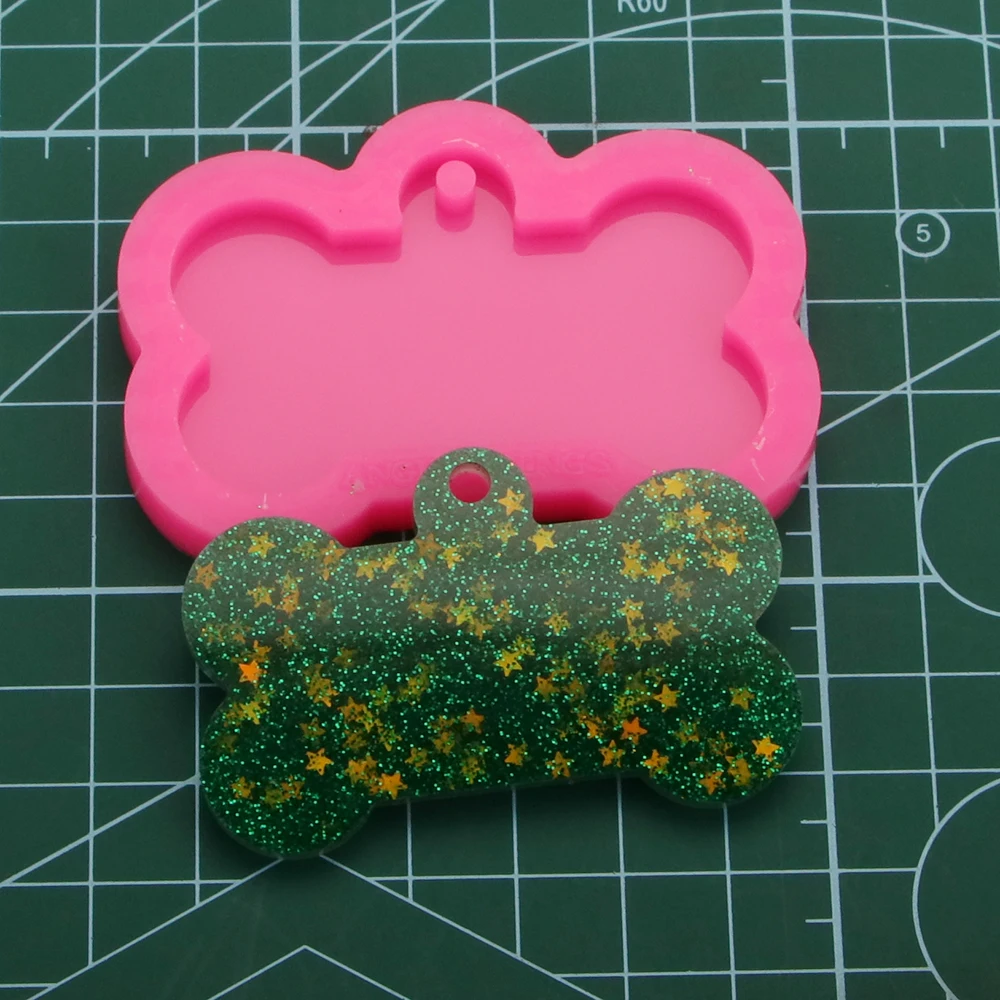 Shiny Dog Bone Silicone Keychain Mold Epoxy Resin Mould Dog Tag Label Molds Handmade DIY Jewelry Making DY0061