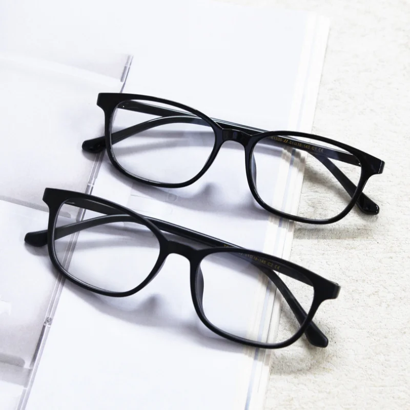 إطار نظارات قصر النظر الجديدة للرجال والنساء بتصميم راقي على الطراز الكوري الجديد إطار للطلاب