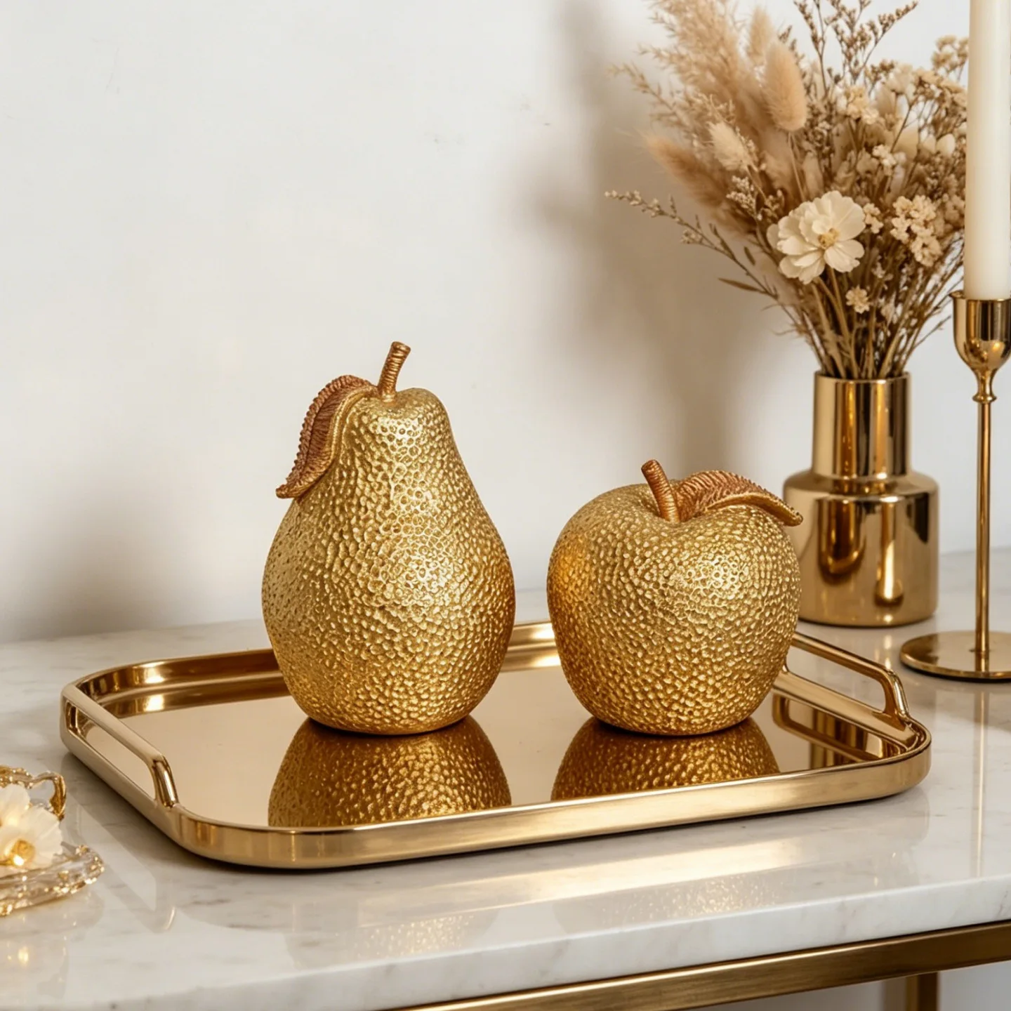 Creative Golden Apple Pear Simulated Fruit Sculpture Resin Artwork Golden Apple Ornament Home Decoration Accessories