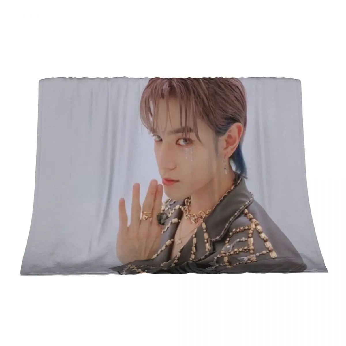 

taeyong Throw Blanket Polar Summer Winter beds Stuffeds Blankets