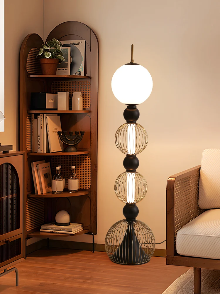Middle Ancient Style Art Floor Lamp Living Room Lamp Sofa Side Lamp Bedroom Bedside Lamp Black Decorative Standing Light LED