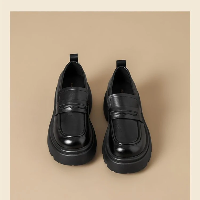 2026 Thick-Soled Waterproof British-Style Women's Loafers - Winter Retro Slip-On Height-Boosting Shoes, Simple & Lightweight