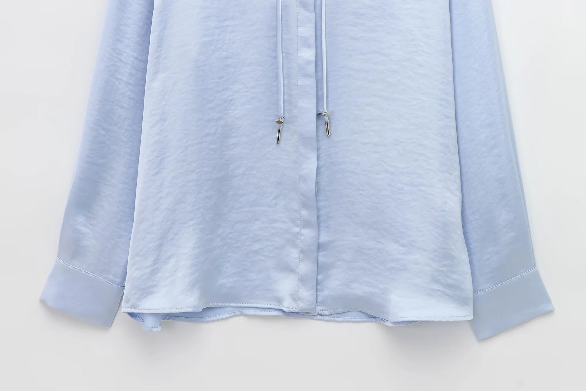 Camisa con textura de seda con capucha de manga larga Simple estilo informal para mujer primavera europea y americana 2025