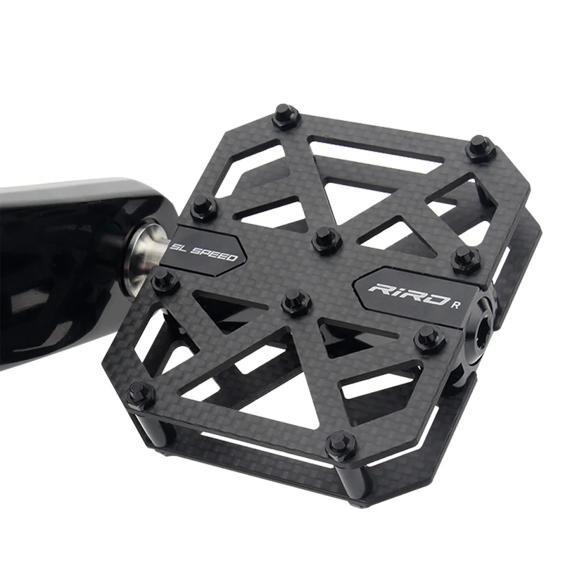 RIRO Carbon Fiber Pedals 3 Bearings Ultralight MTB Titanium Alloy Axle Mountain Bicycle Non-Slip Flat Pedals Road Bike Parts