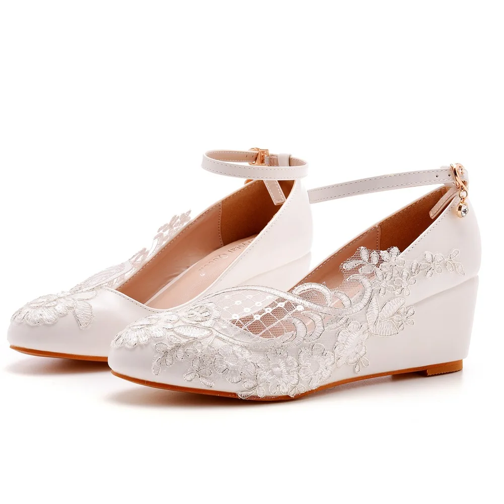 

Spring new round toe light mouth white PU wedge low-heeled lace mesh shoes banquet dress large-size high-heeled women's shoes