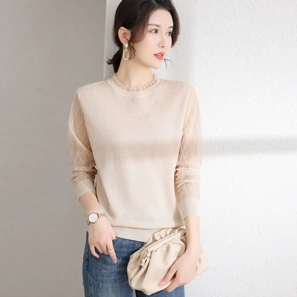 

Women's Lace Splicing Knitwear Long-Sleeved round Neck Woolen Shirt Top Thin Cut out Design Early Autumn Bottoming Outerwear