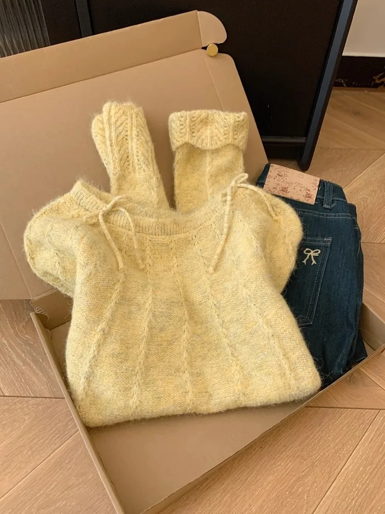 

Soft Yellow Knitted Sweater with Ribbon Tie Long Sve round Ne Women's Autumn High-End Lazy Sle Loose Fit Comfortable Top