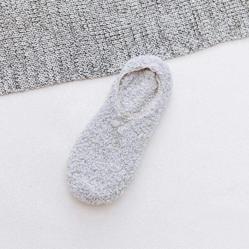 

Women Winter Fuzzy Slipper Boat Socks Striped Print Sweet Bow Non Skid Warm Fleece Plush Low Cut Home Hosiery 15UB