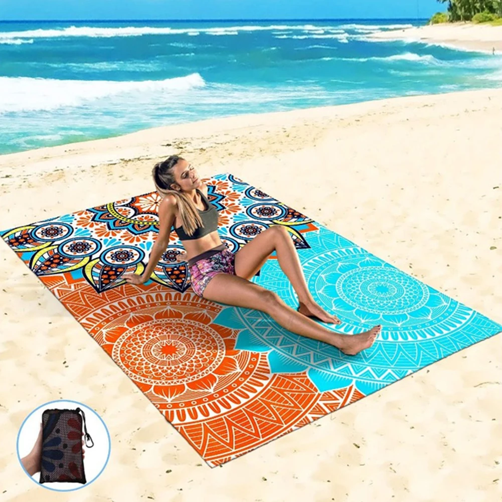 Waterproof Beach Camping Mat 140x200cm Portable Outdoor Lightweight Picnic Mat Beach BBQ Blanket Hiking Camping Equipment