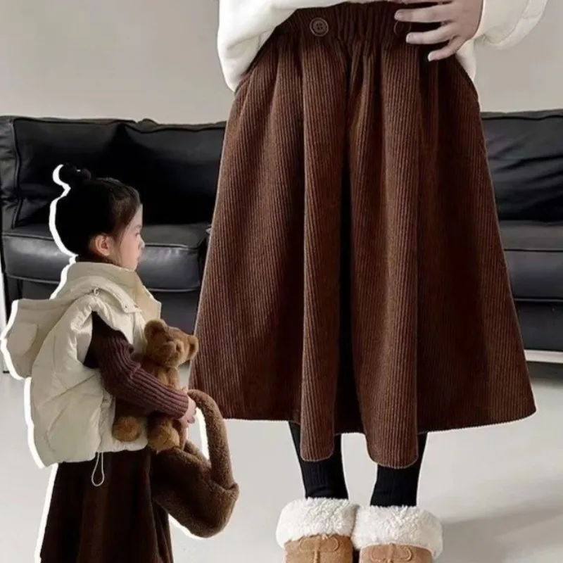 Girl's Fleece Lined Thickened Skirt 2025 Autumn Winter Warmth Student Fashion Stylish Versatile