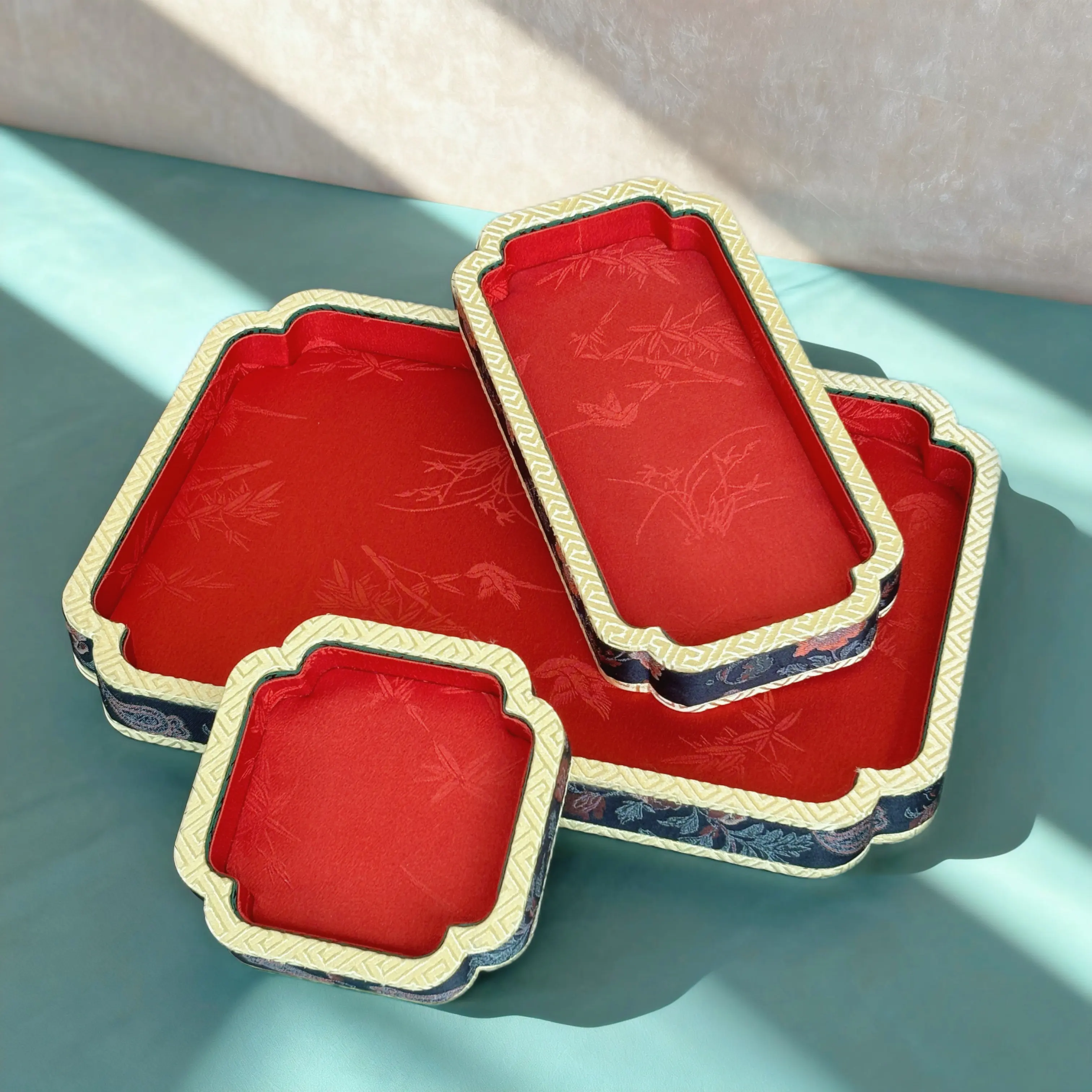 Palace Style Velvet Jewelry Display Tray, Eid Mubarak Gift Viewing Plate for Bracelet & Beads, Luxury Counter Organizer