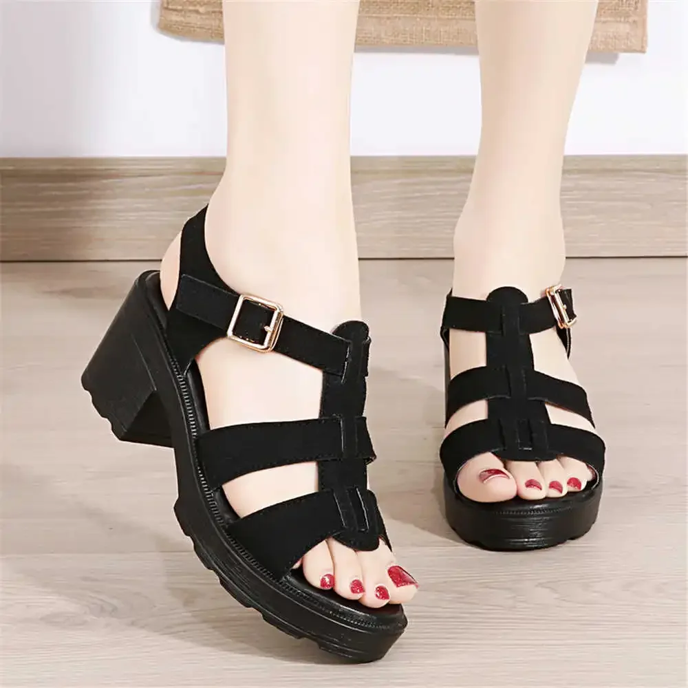 2025 Summer Shoes Woman Platform Sandals Women Soft Flats Leather Casual Open Toe Gladiator Wedges Trifle Mujer Women Shoes