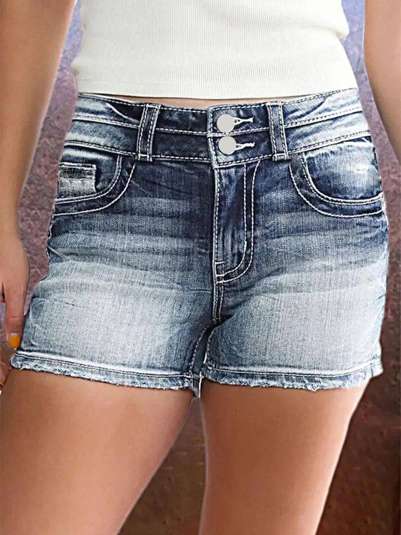 

Embroidery Detail Patch Pocket Double Buttons Denim Shorts for Women, Retro Washed Stretchy