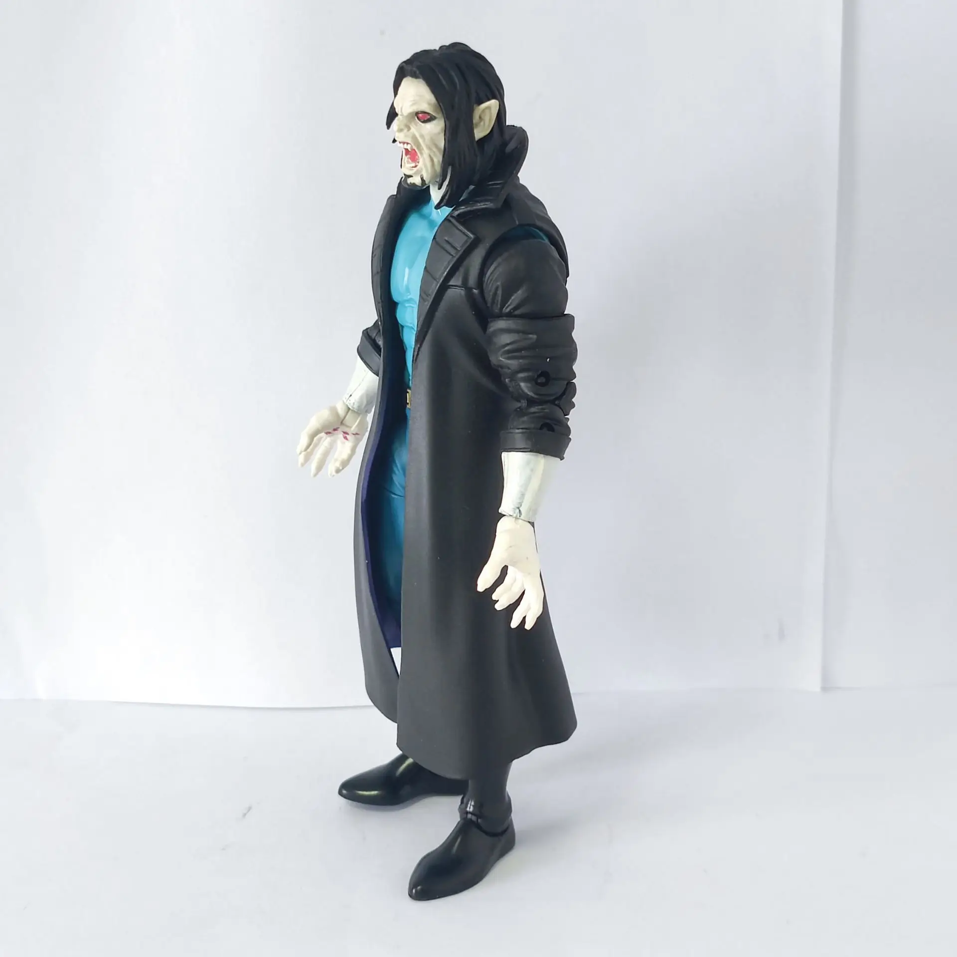 شخصية Marvel Legends VHS Morbius بدون رأس خاطئ أصلي مقاس 6 بوصات