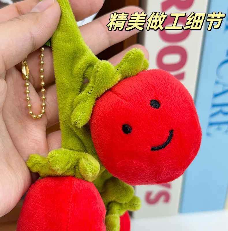 Llavero con colgante de muñeco de peluche de fruta de tomate pequeño japonés, llavero de regalo de cumpleaños de muñeco de tomate relleno de felpa suave de simulación
