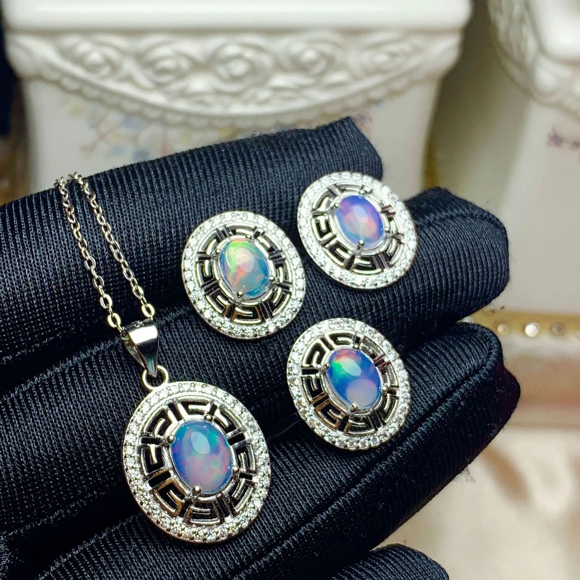 

Classic Silver Opal Jewelry Set 4 Pieces 5mm*7mm Natural Opal Sterling Silver Opal Ring Earrings Pendant Set for Party