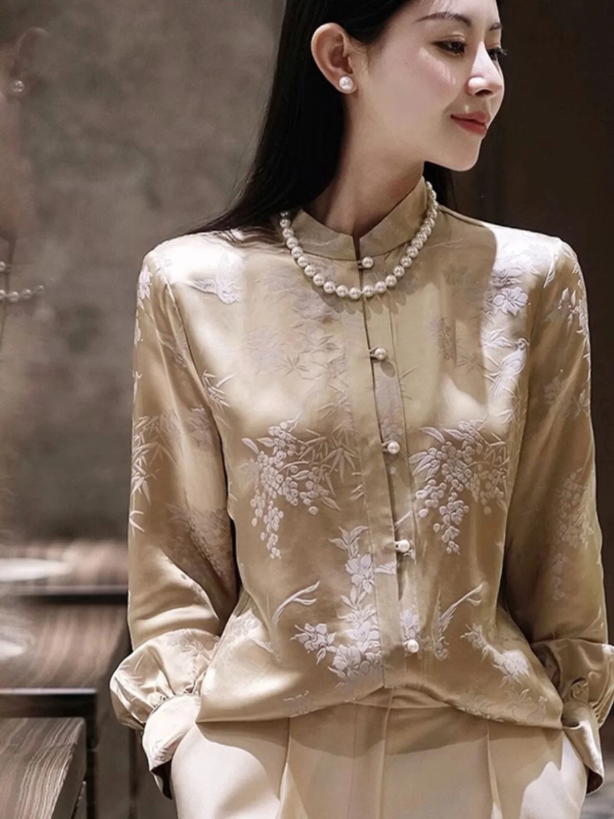 

Женский свободный топ из ацетатного атласа Long Sve irt, новый китайский национальный тренд, вышитые бусины, воротник-стойка, топ на пуговицах