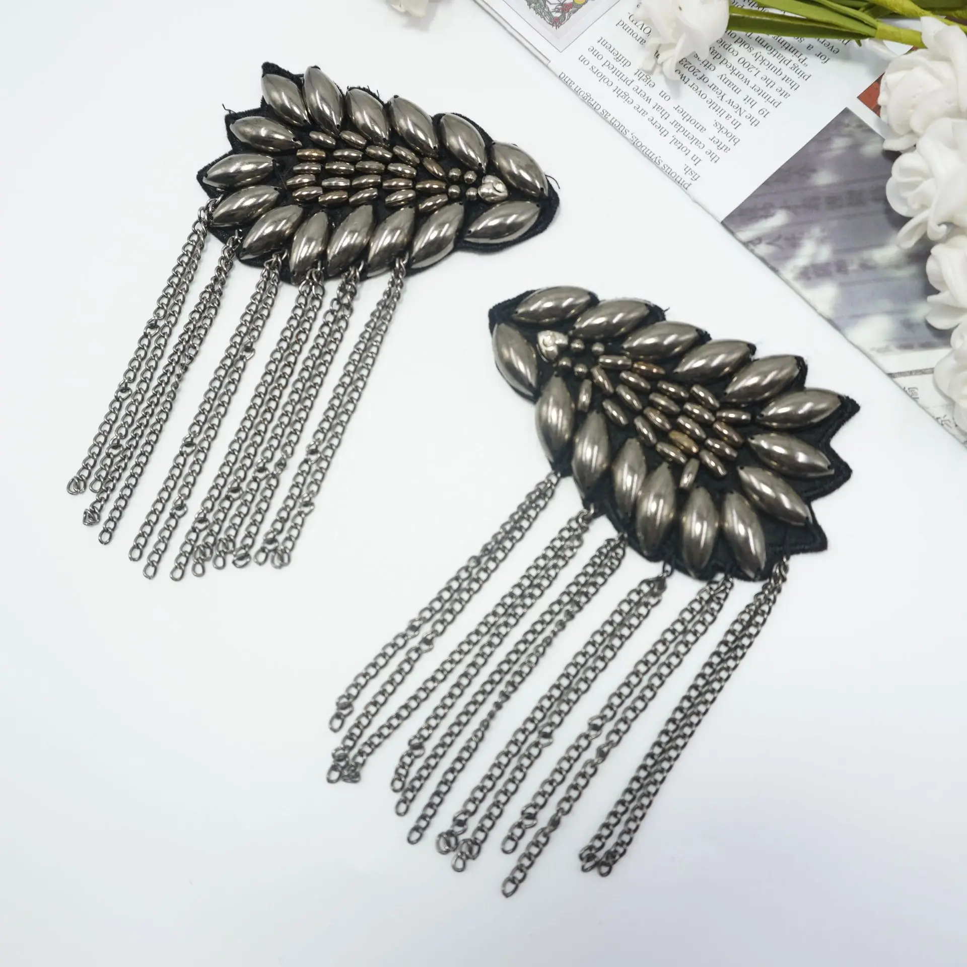 DIY Punk Rivet Shoulder Patch for Suit Performance Accessory with Tempterament New Fashion Clothing Modification Patch