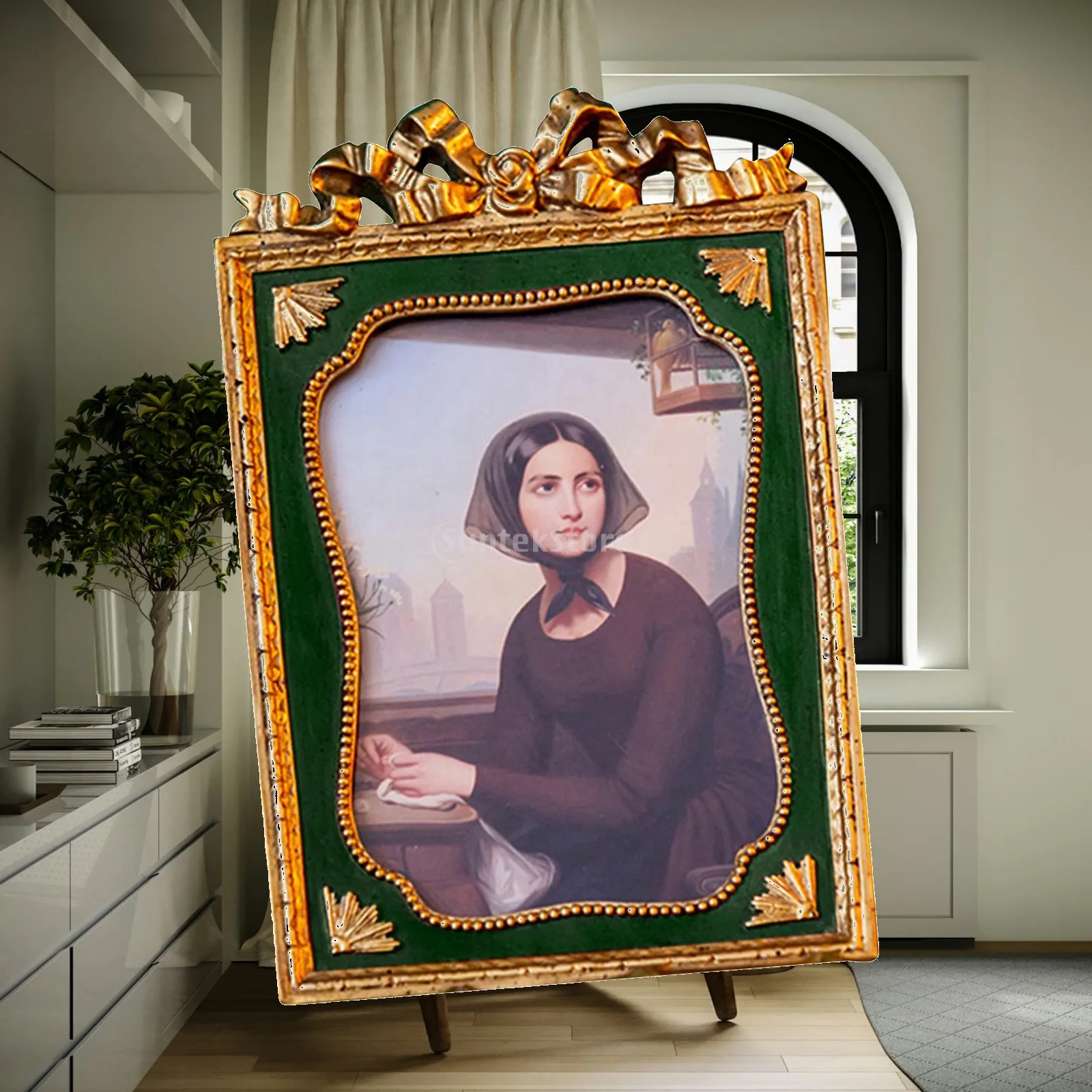 Polyresin Picture Display Desktop Easier to Display Elegant Old Fashioned Gift Bowknot Decoration Luxury
