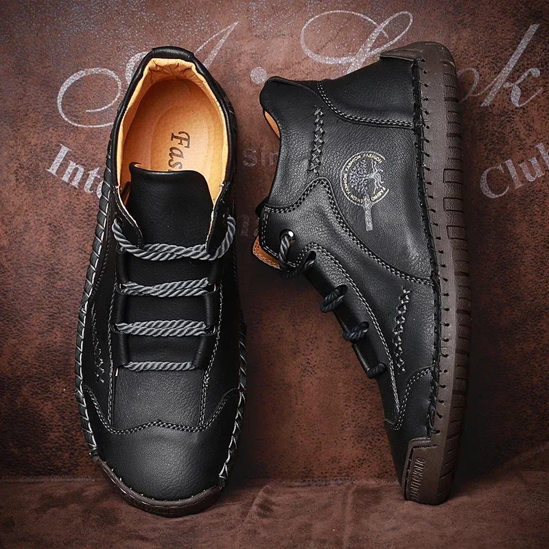 

Winter Men Ankle Boots Classic Man Leather Casual Shoe Outdoor Lightweight Handmade Walking Sneakers Comfortable zapatillas male