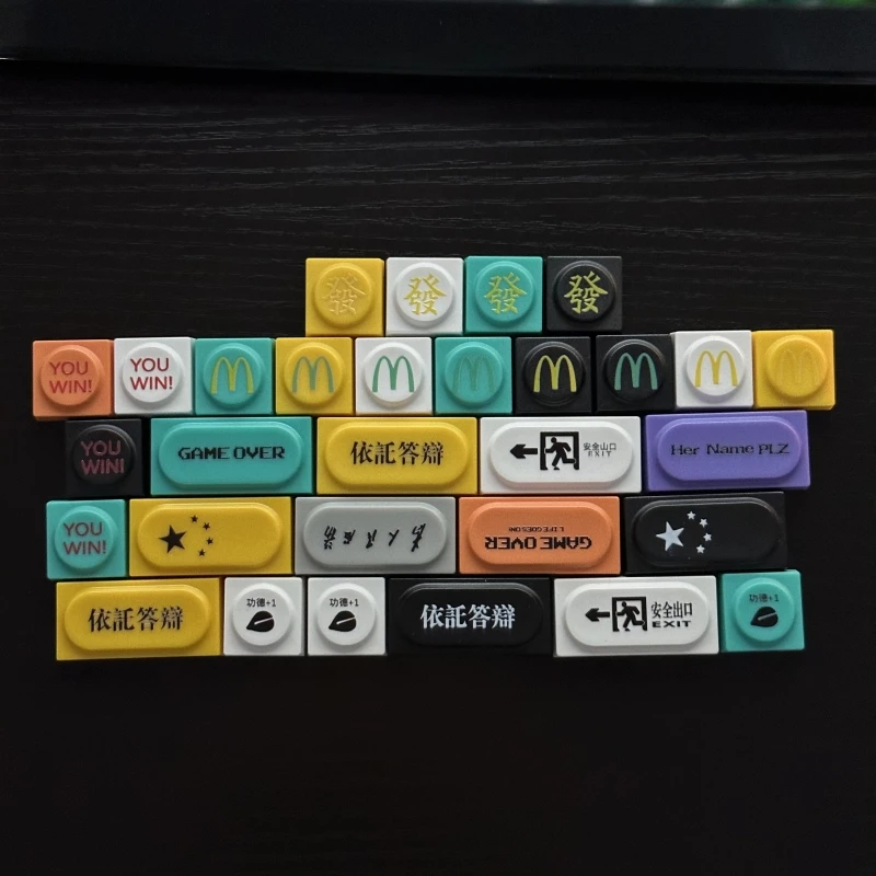 Doys Toys Building Block Personalised Mechanical Keyboard Key Customised Engraved Japanese Cute Anime Emoticons Binary Anime Key