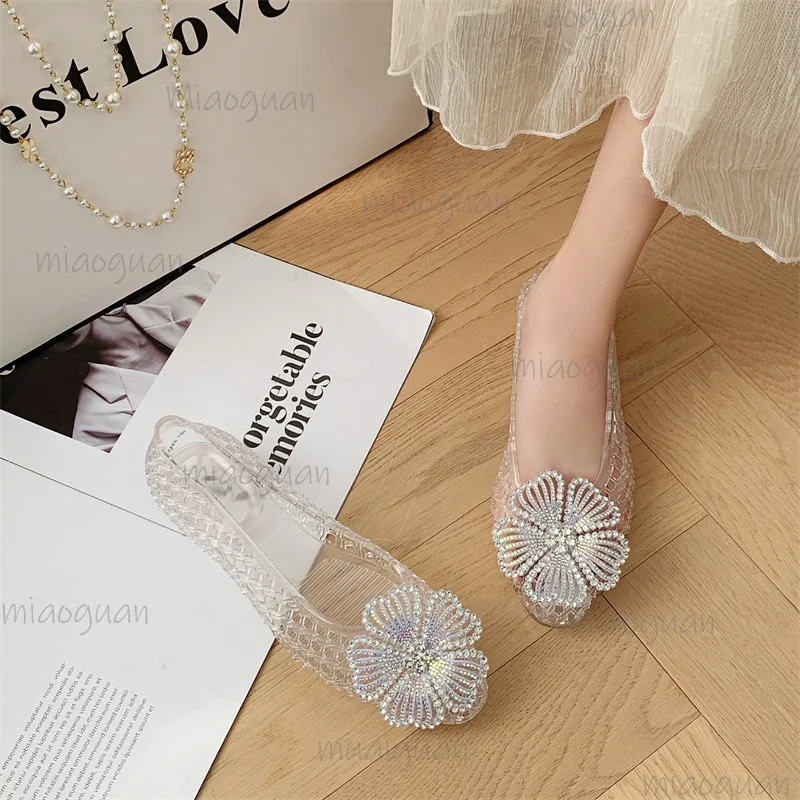New Crystal Jelly Shoes Sparkling Diamond Flower Pointed Toe Sandals Women's Shallow Mouth Beach VacationTransparent Footwears view 2