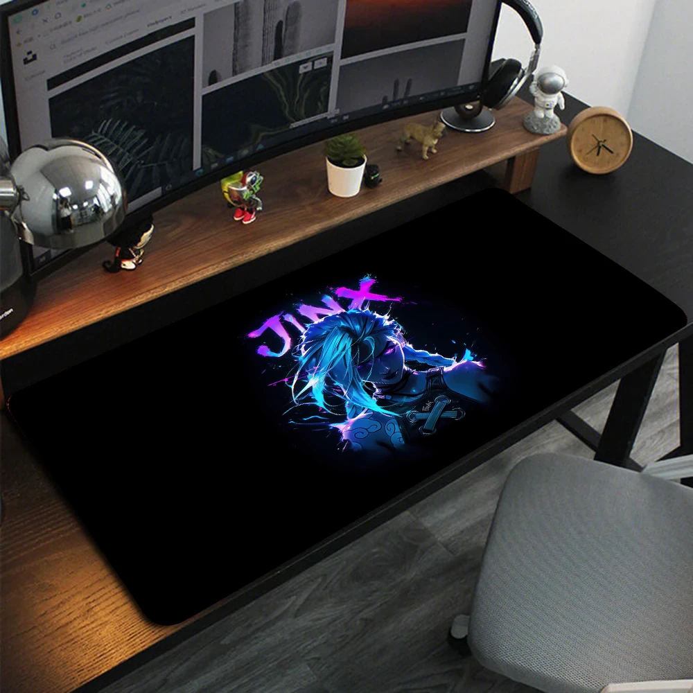 غامض Jinx أنيمي ماوس الوسادة كبيرة الكمبيوتر مكتب ألعاب الجدول الحصير XXL المطاط المضادة للانزلاق الألعاب لوحة المفاتيح ماوس مكتب طويل Pa