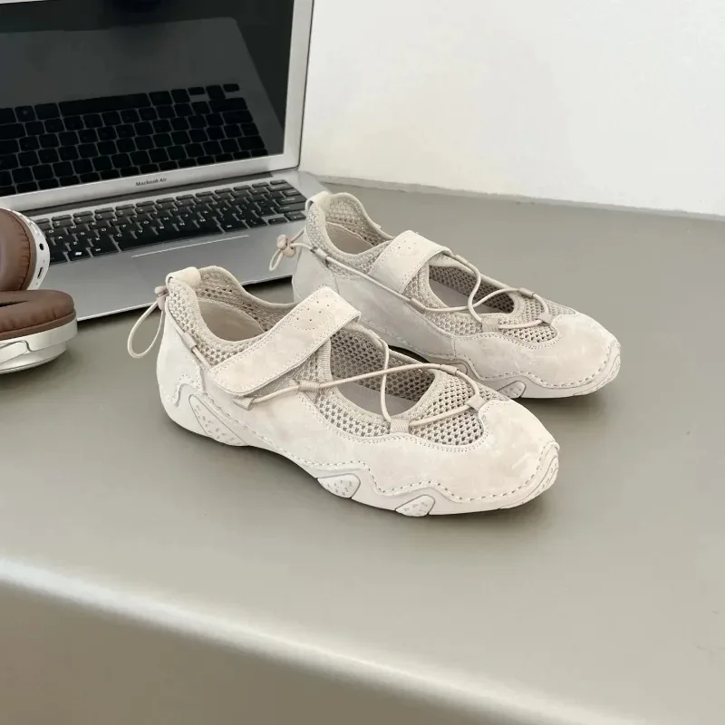 

2026 New Women Shoes Fashion Hollow Out Mary Jane Casual Shoes for Woman Comfort Ventilate Sneakers Designer Shoes Zapatos Mujer