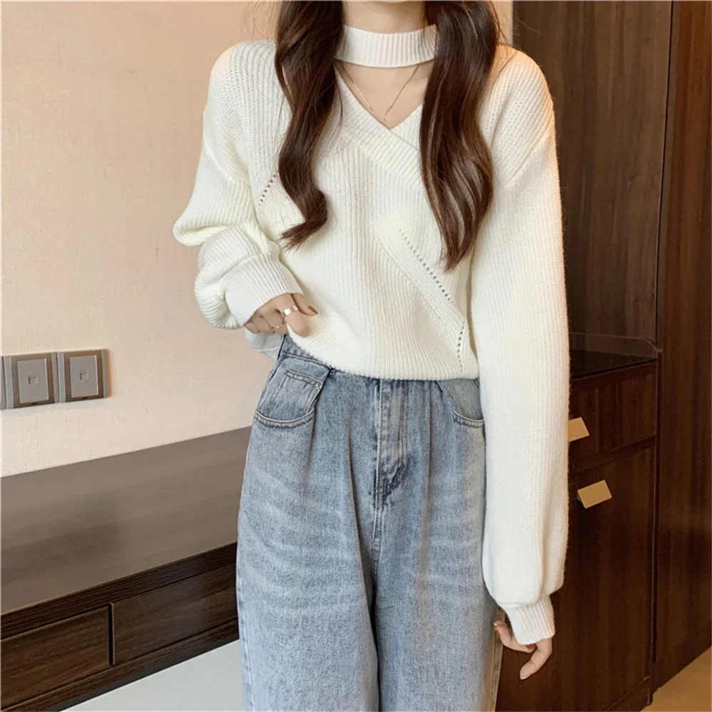

Women Solid Color V-neck Female New Design Fashion Sweater Top Women Knitted Sweater 2025 Autumn Winter All Matched Pullover For