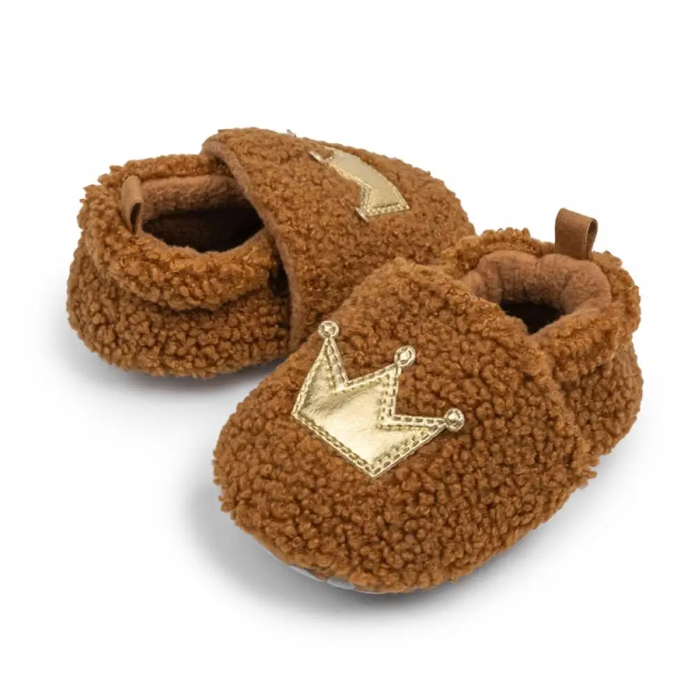 Winter New Newborn Baby's First Day Walking Shoes with Crown Pattern That Will Not Fall Off Shoes, Baby Soft and Warm Fur Shoes