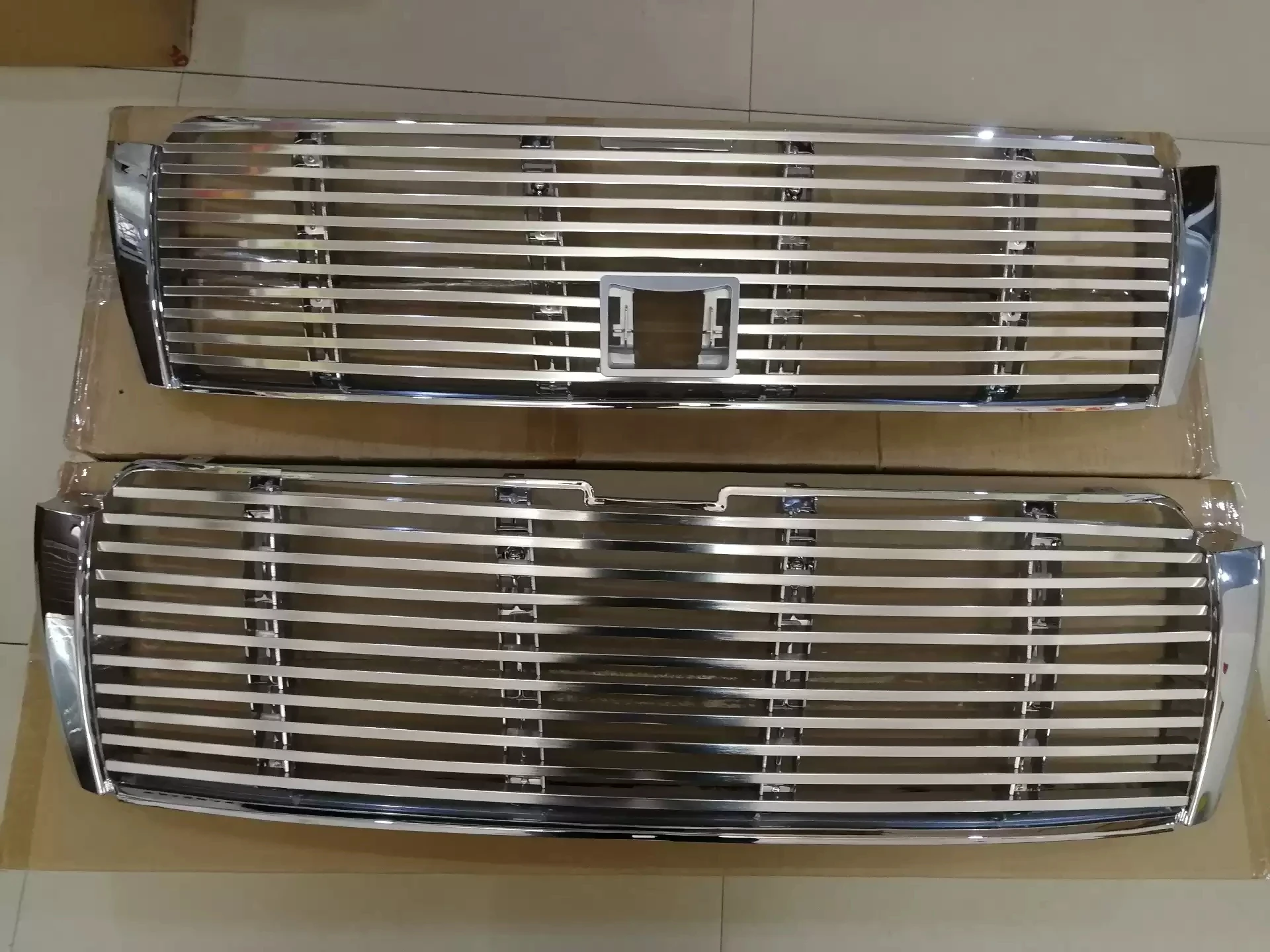 

For Toyota prado LC150 2700 4000 2010-12 Front Bumper Grill Grille mask Car accessories accesorios para auto