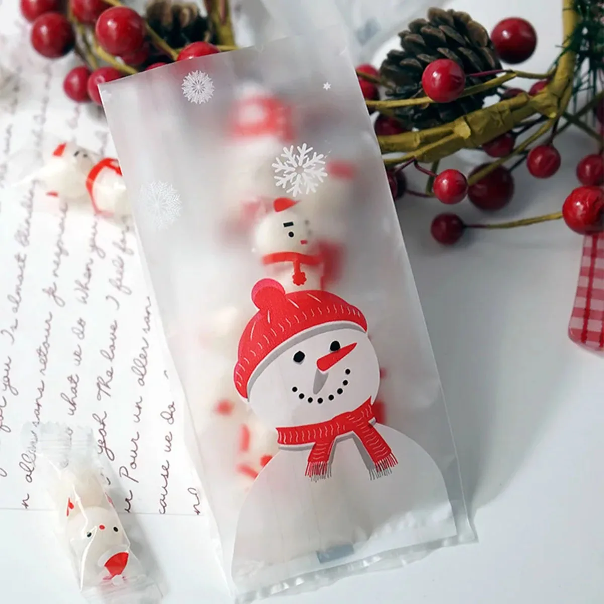 50Pcs Cute Snowman Plastic Gift Bag Candy Cookie Baking Packaging Bag Christmas New Year Winter Party Decoration Gift