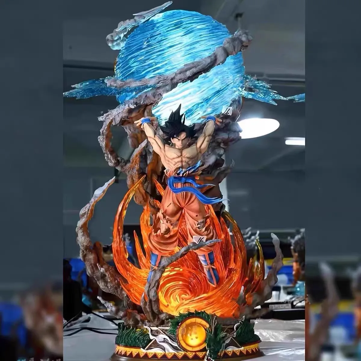 Dragon Ball Son Goku Genki Dama Anime LED-Lampe, Sammlerfigur, Schreibtischdeko, Geschenk für Männer, im Dunkeln leuchtende Actionfigur ﻿