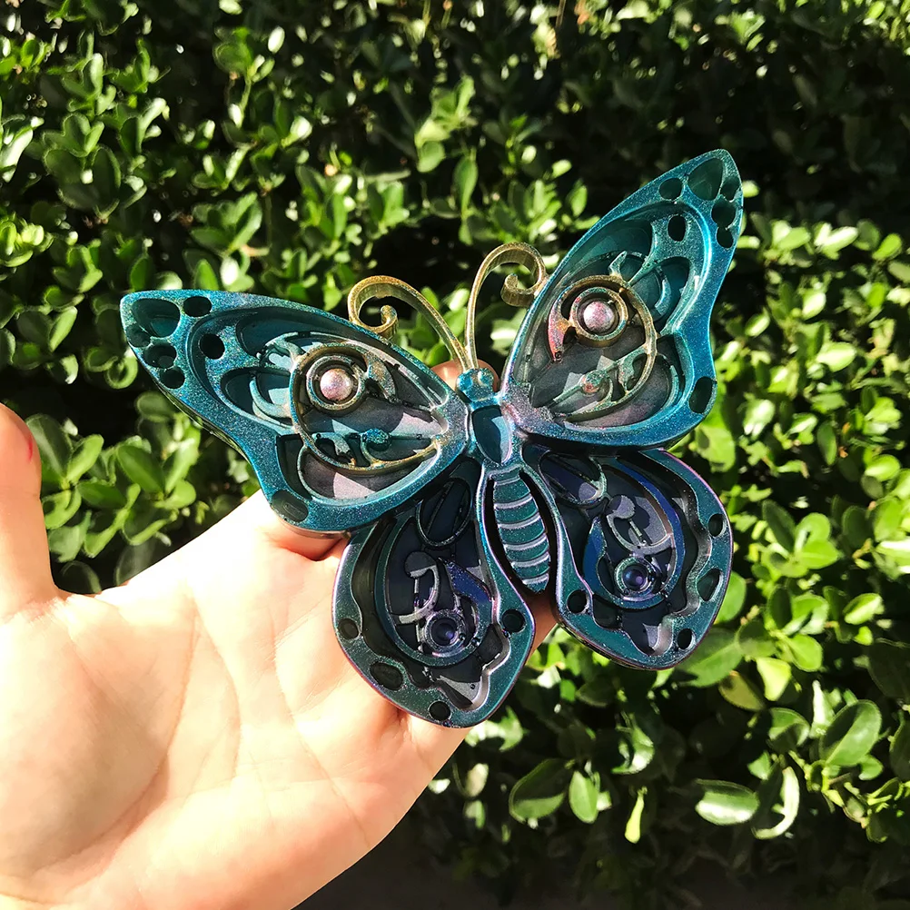 

Butterflies Wall Decor Mold Silicone Epoxy Casting Molds Key Chain DIY Crafts Supplies Reusable Non Stick Easy Clean Practical