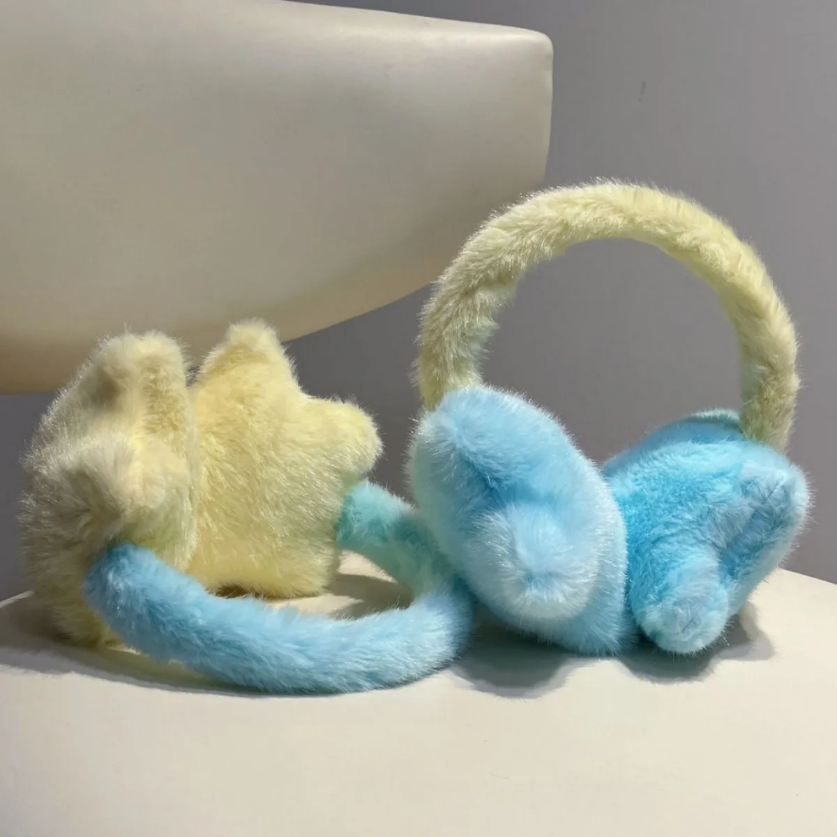 Cute Star Pattern Warm Earmuffs Windproof Anti Frost Headphone Style for Winter Cycling Students