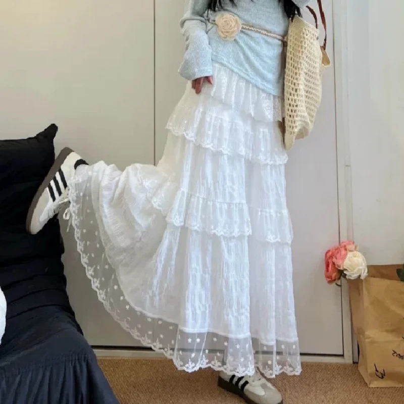 

White lace trim patchwork skirt for women, new high-waisted slimming large hem cake skirt for spring, autumn, and summer