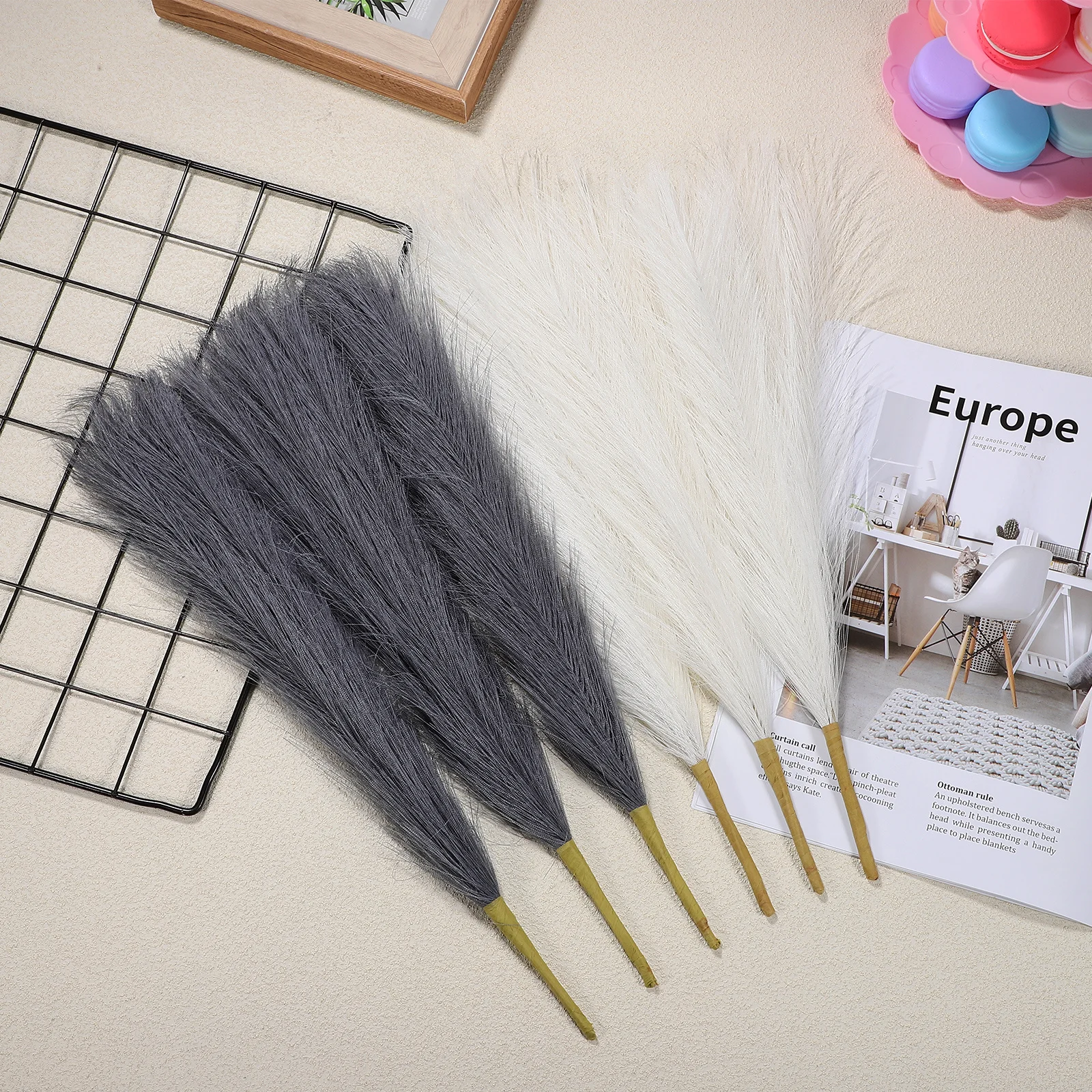 

6 pcs Artificial Pampas Grass Short Stems Faux Dried Grass Branches Wedding Home Decor Table Vase Decoration Elegant Iron Wire